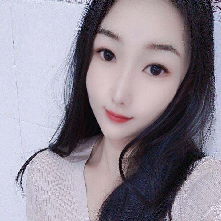 🦋爱的甜蜜糖🍬
