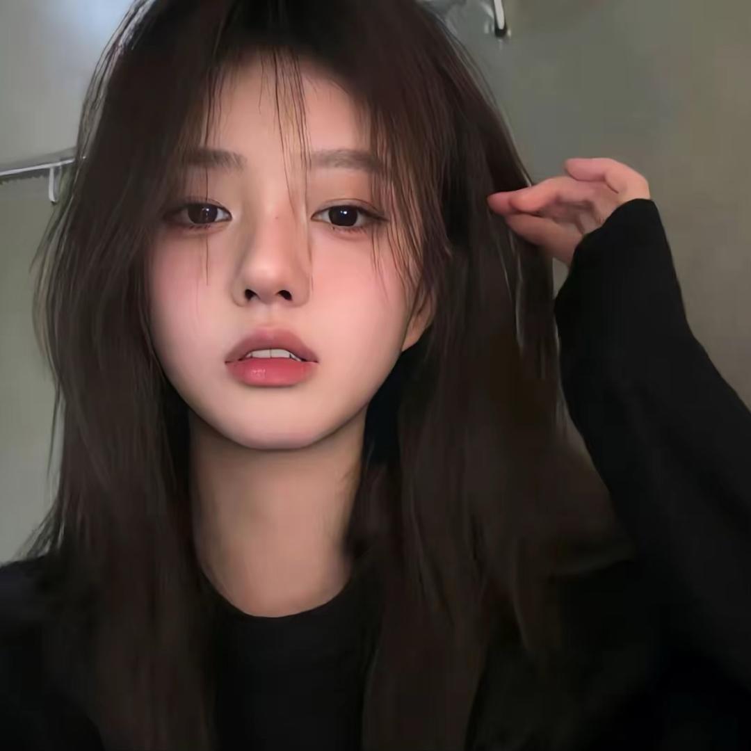 ：黑.