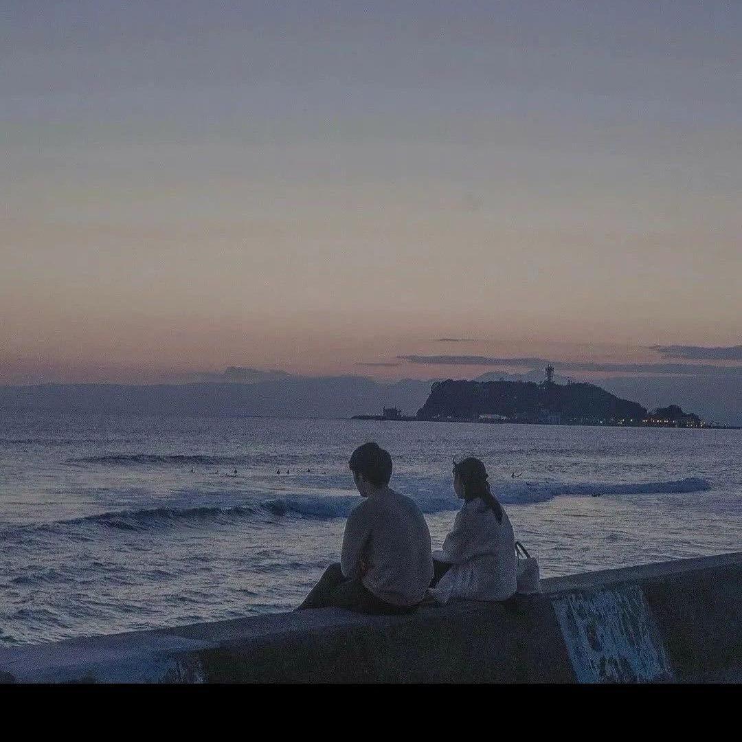 夜幕下的情