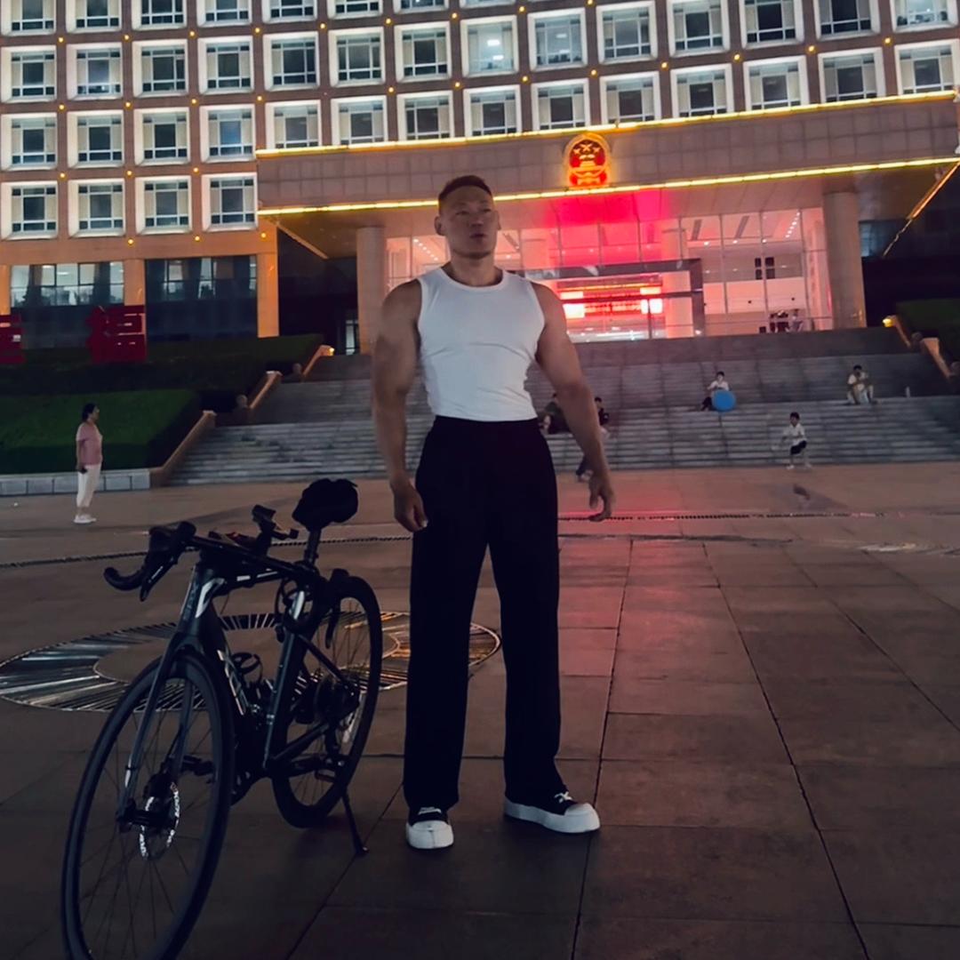 刘亦昂🍚（已减160斤）