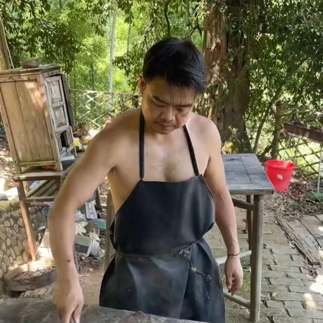 洒哥（嘎嘎老）