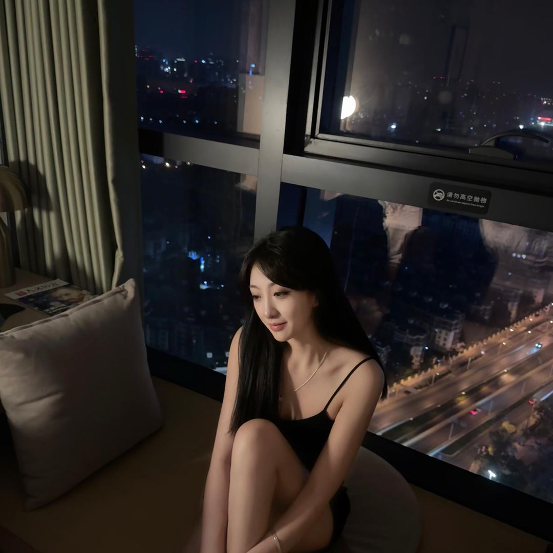 王可爱.