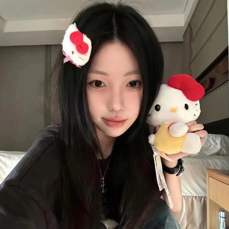 呆呆小鱼꒦ິ^꒦ິ
