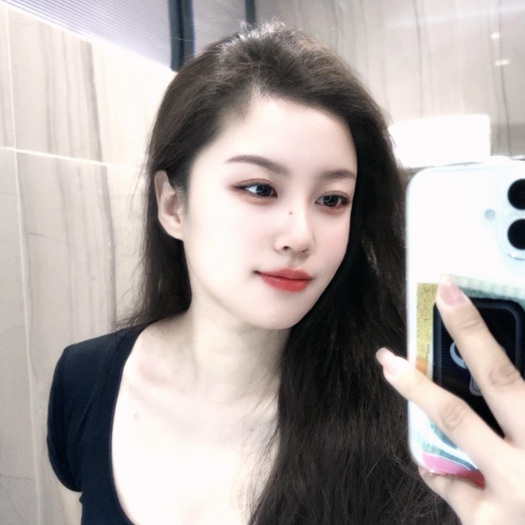 苗苗（连赞拉黑）