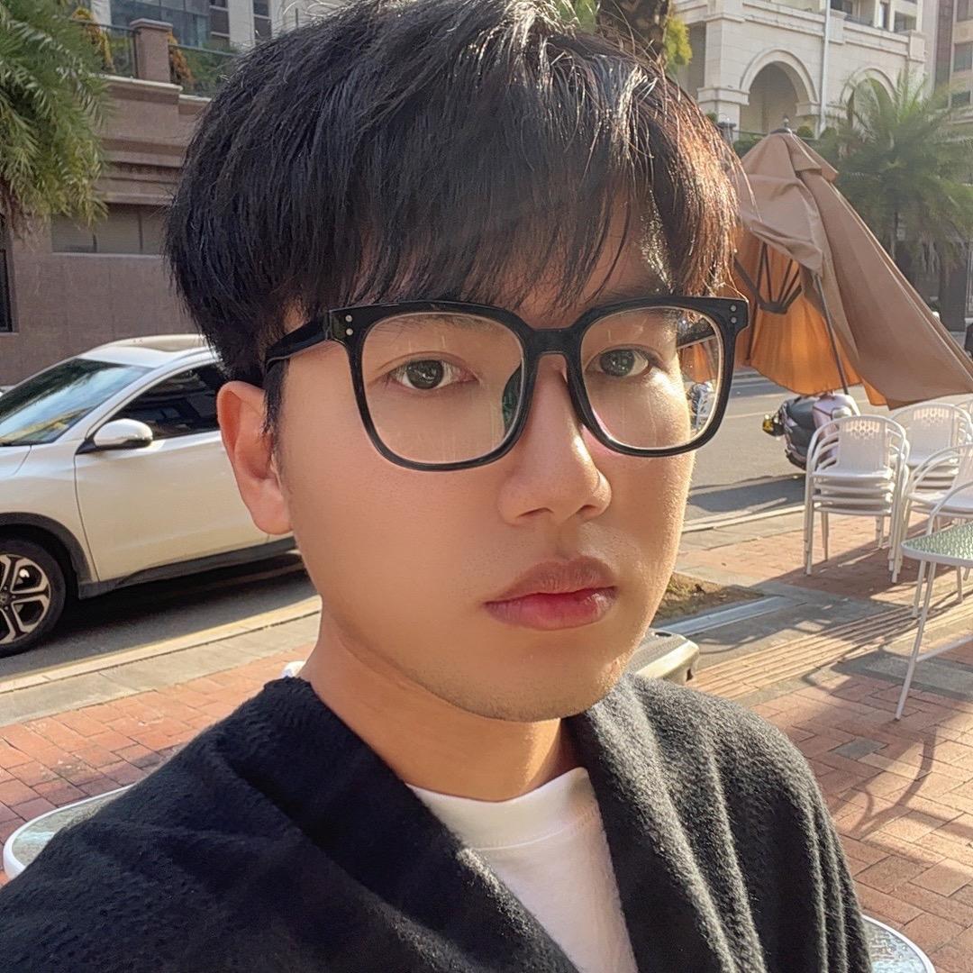 镜头下的你-阿华（🉑️约拍）