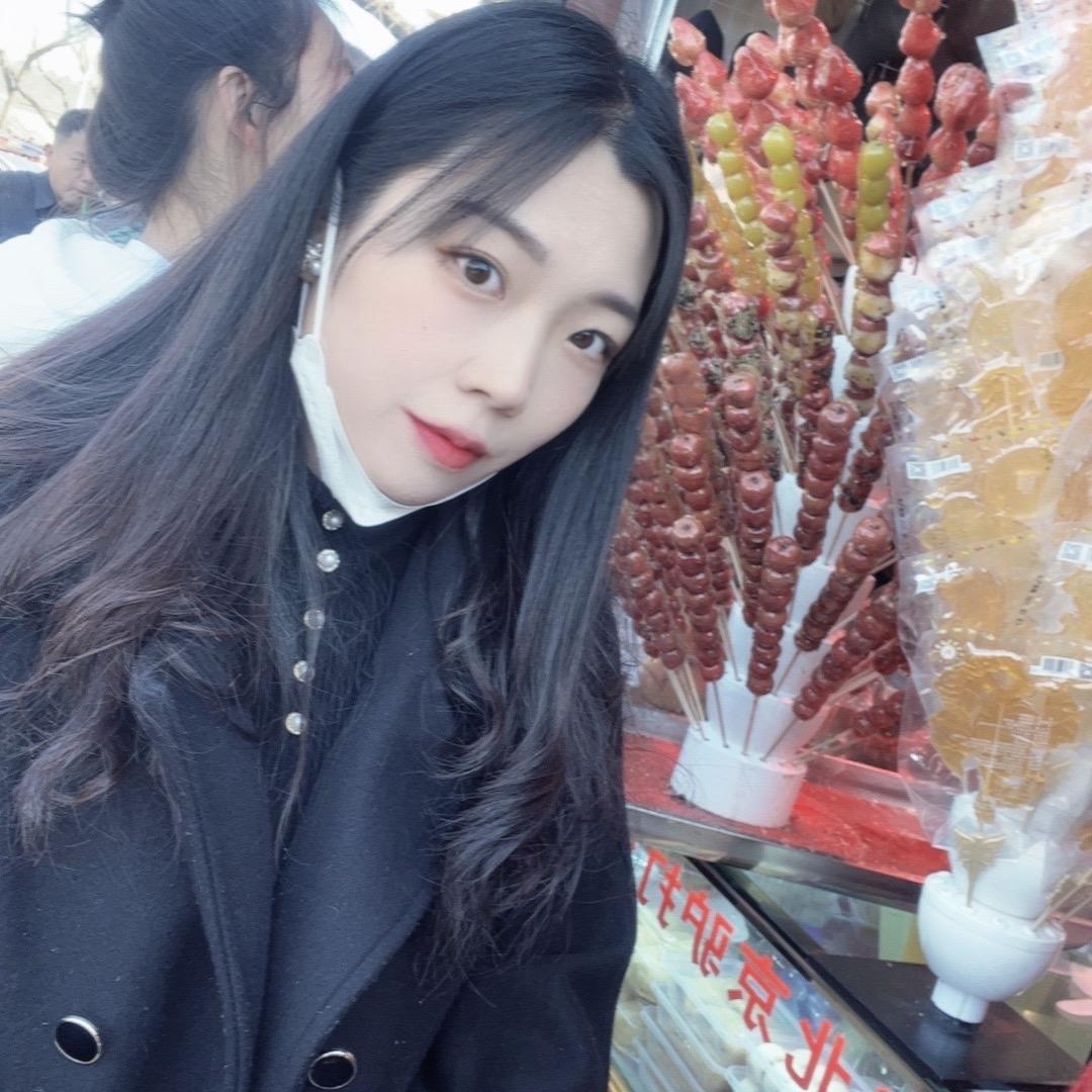 小白爱笑