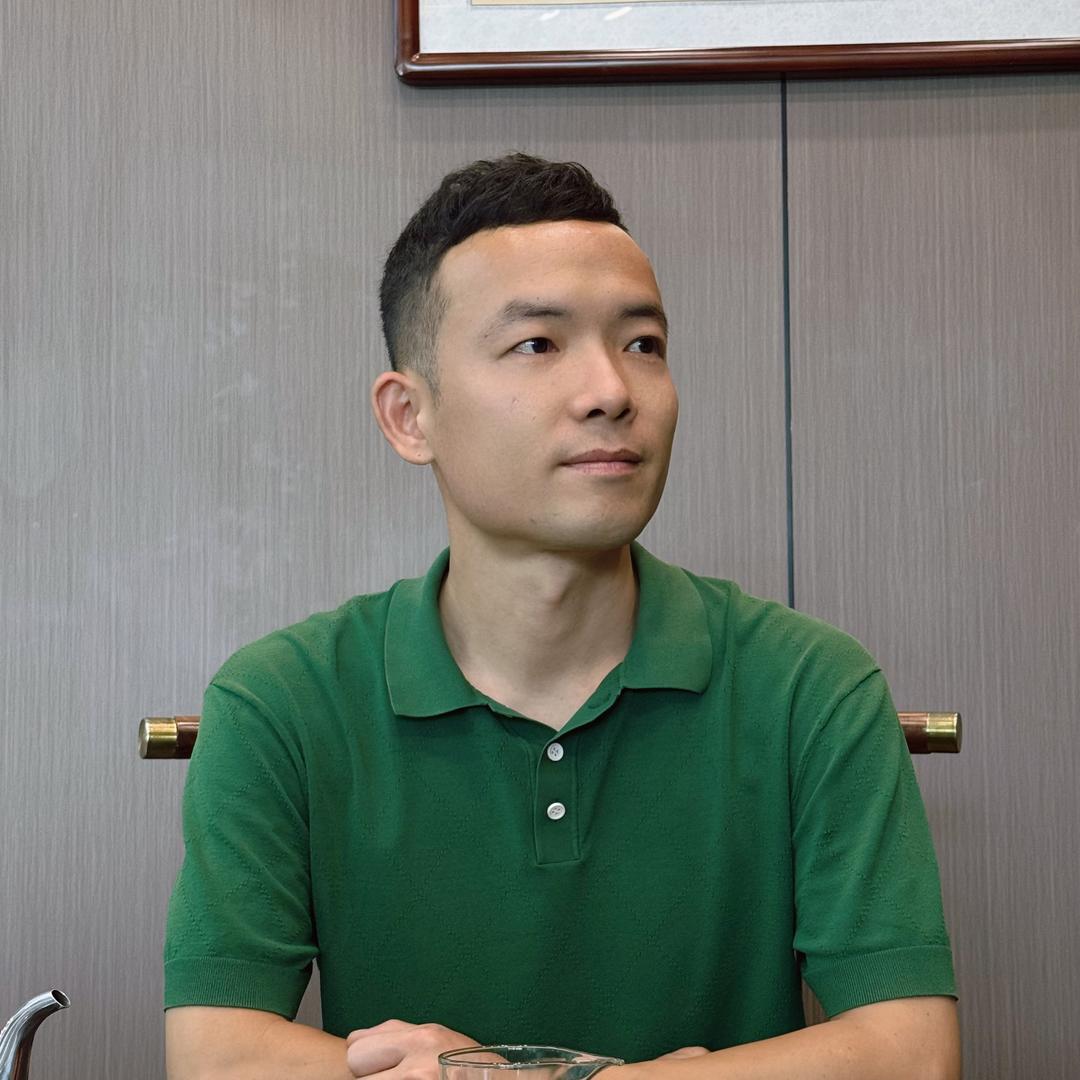 罗曼车行（ 周奇 ）