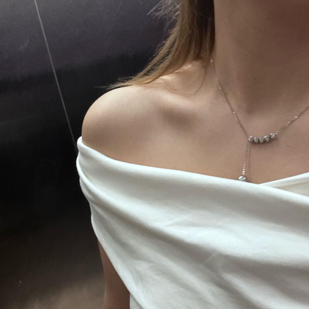 🥳