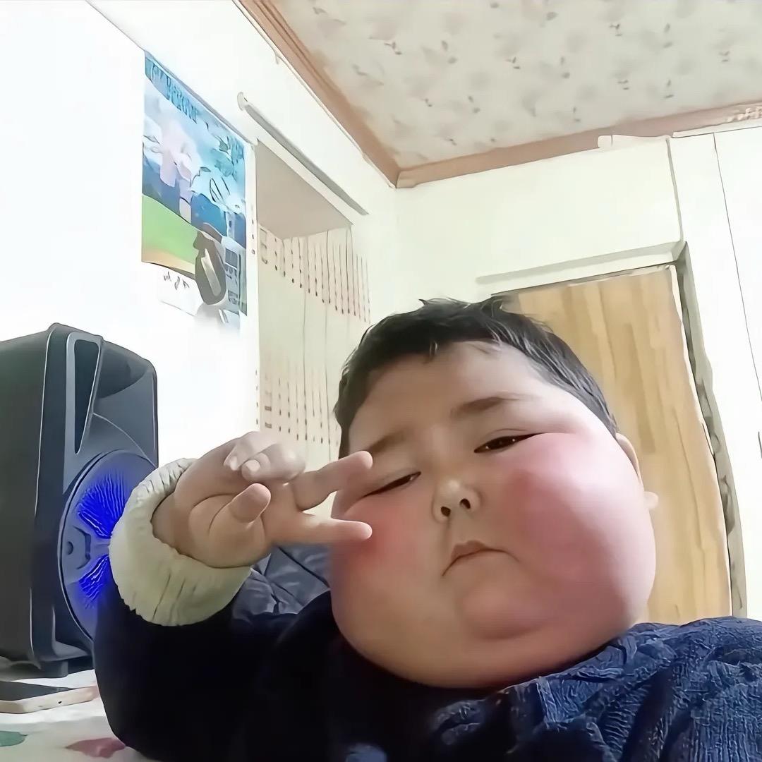 ﾠ八块腹肌！