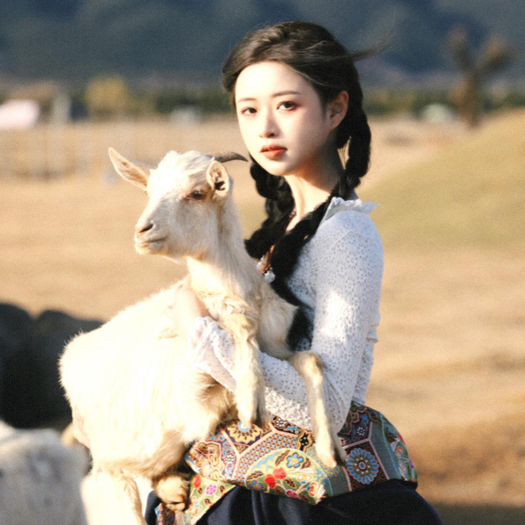 只爱酒精一女的