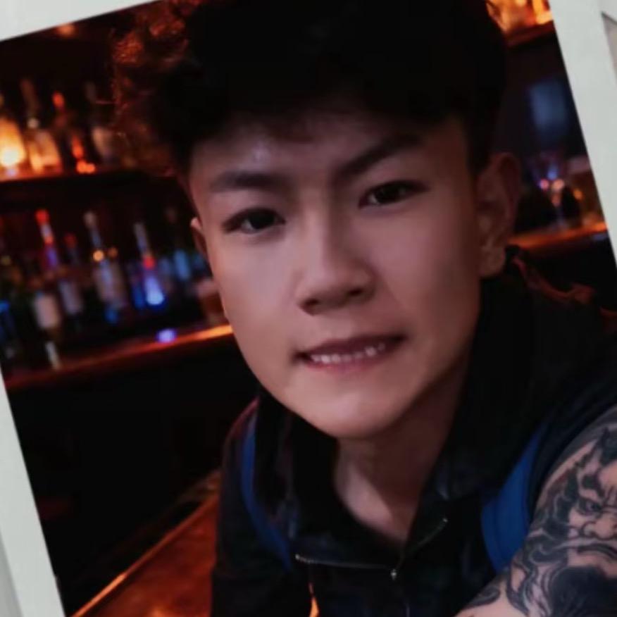 🦅好男人🕊️