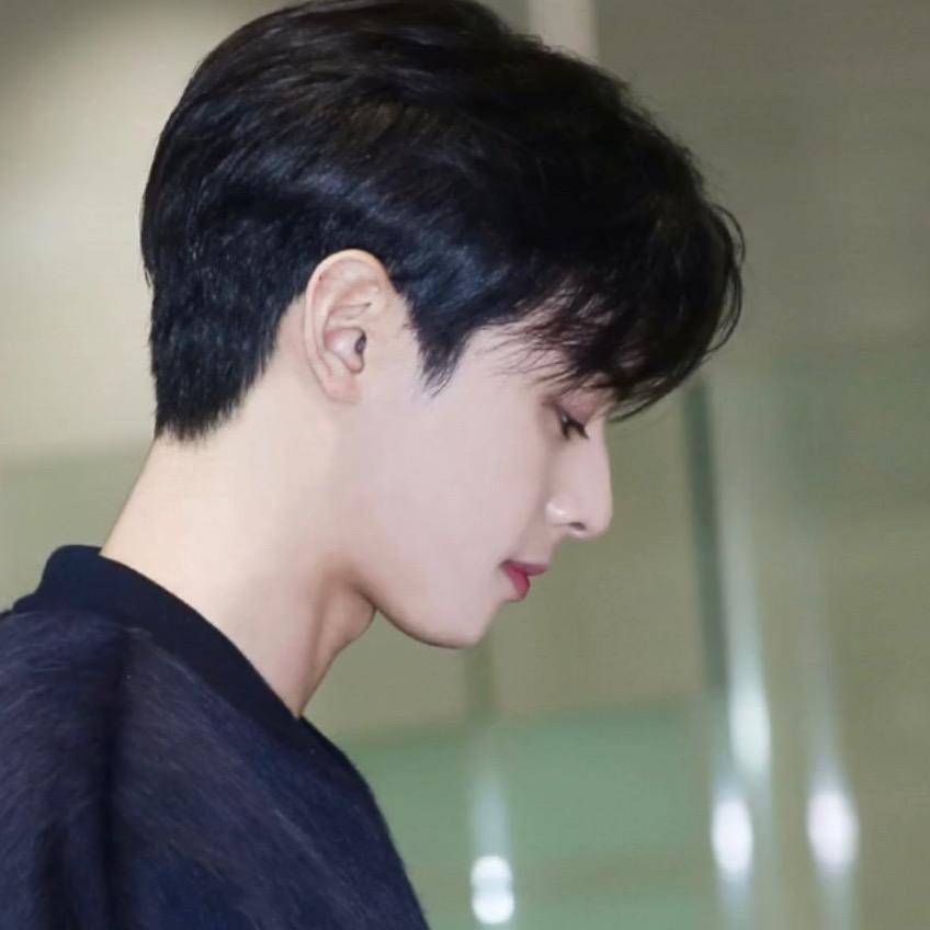 _七七八八👺ZacKs