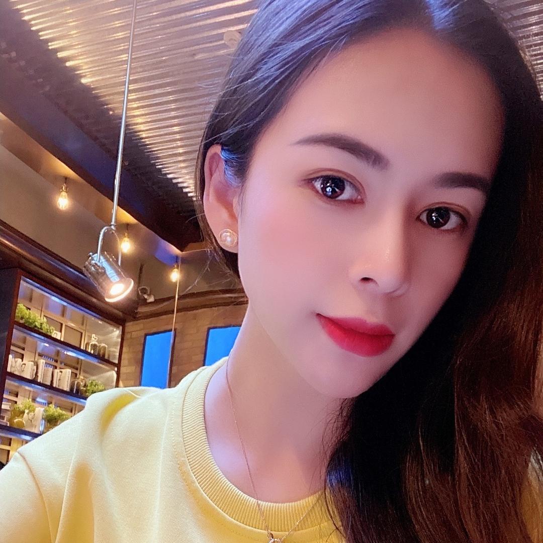 珍姐轻奢女装5号店