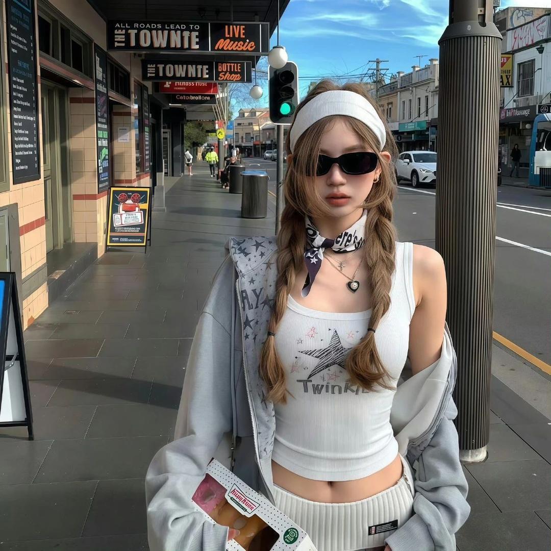 一 一