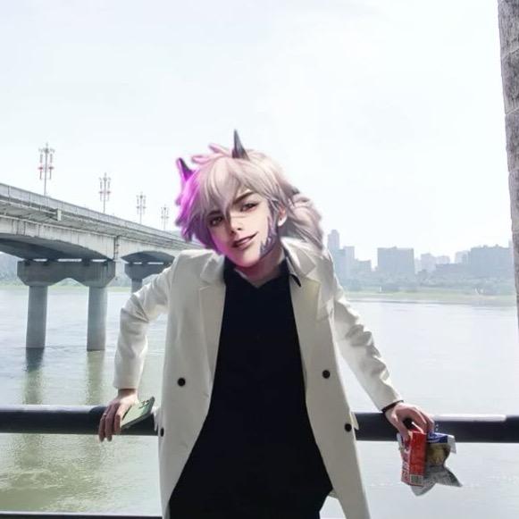 小乐.