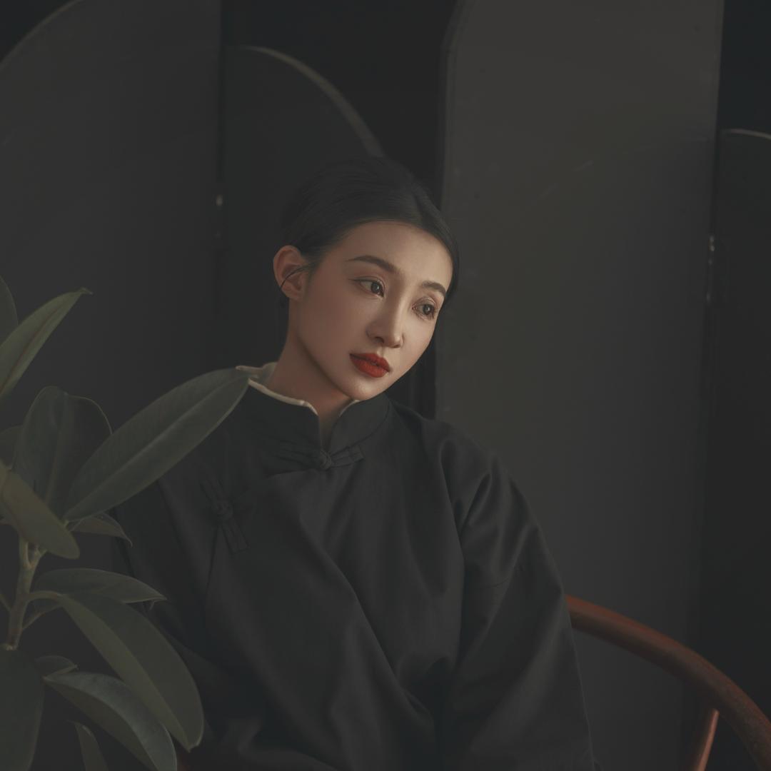 段思田alina