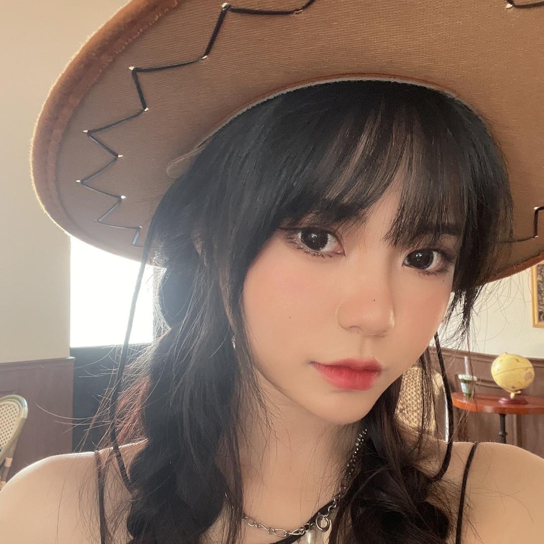 不爱吃韭菜的蕾蕾