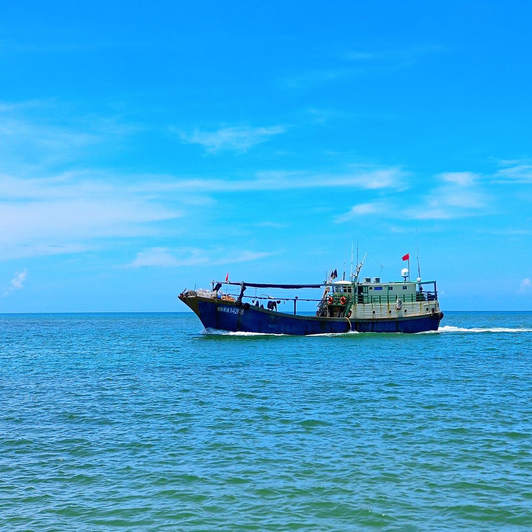 承接全国各种宴会厅大礼堂KTV装修