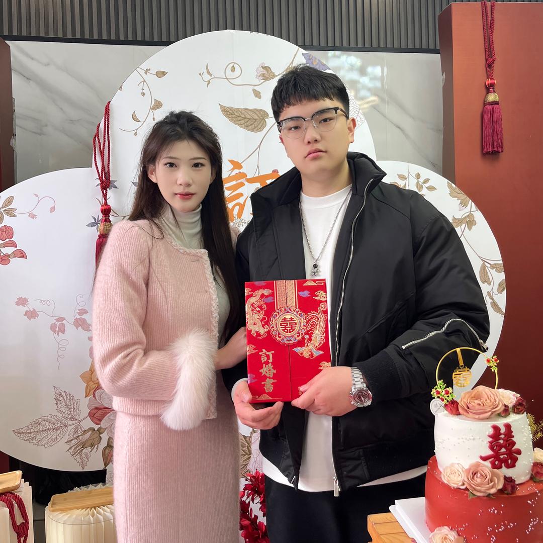 雅晴（小影二妹儿媳）