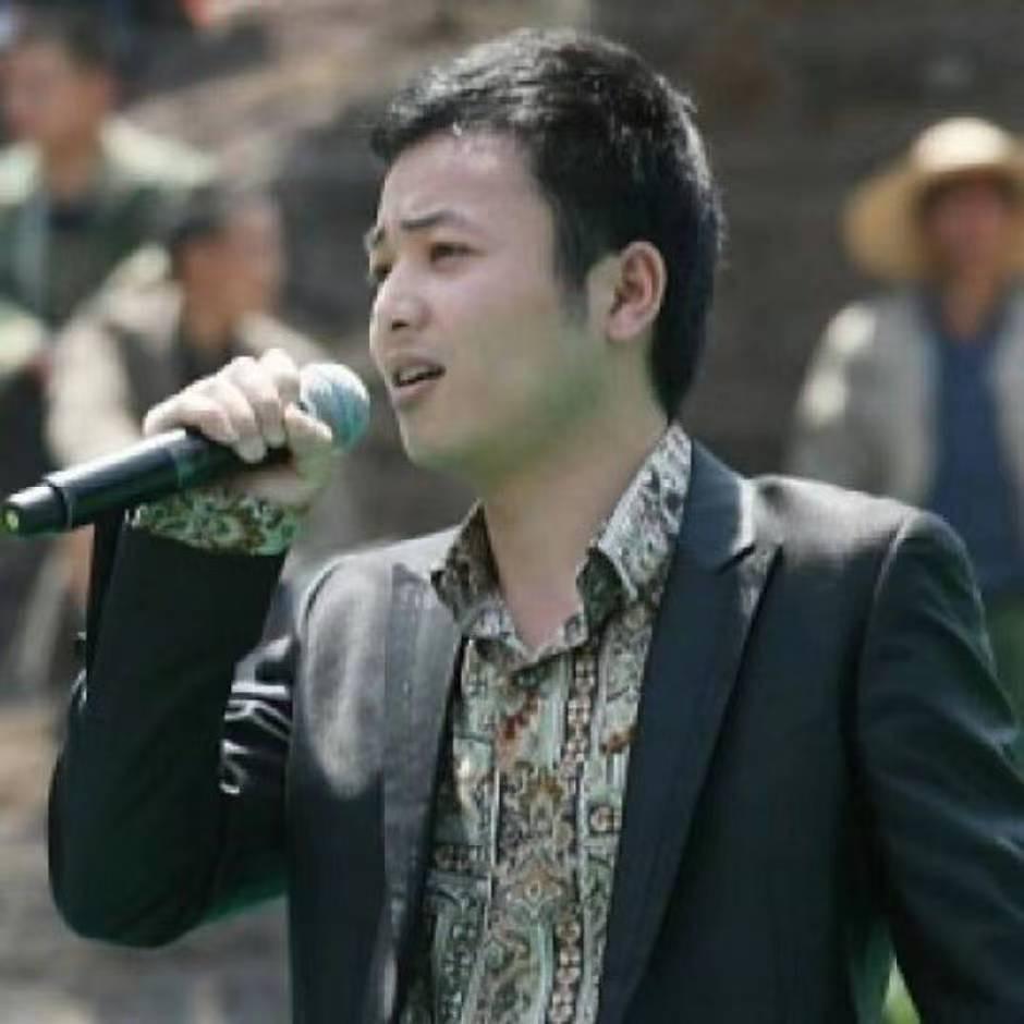 小龙哥
