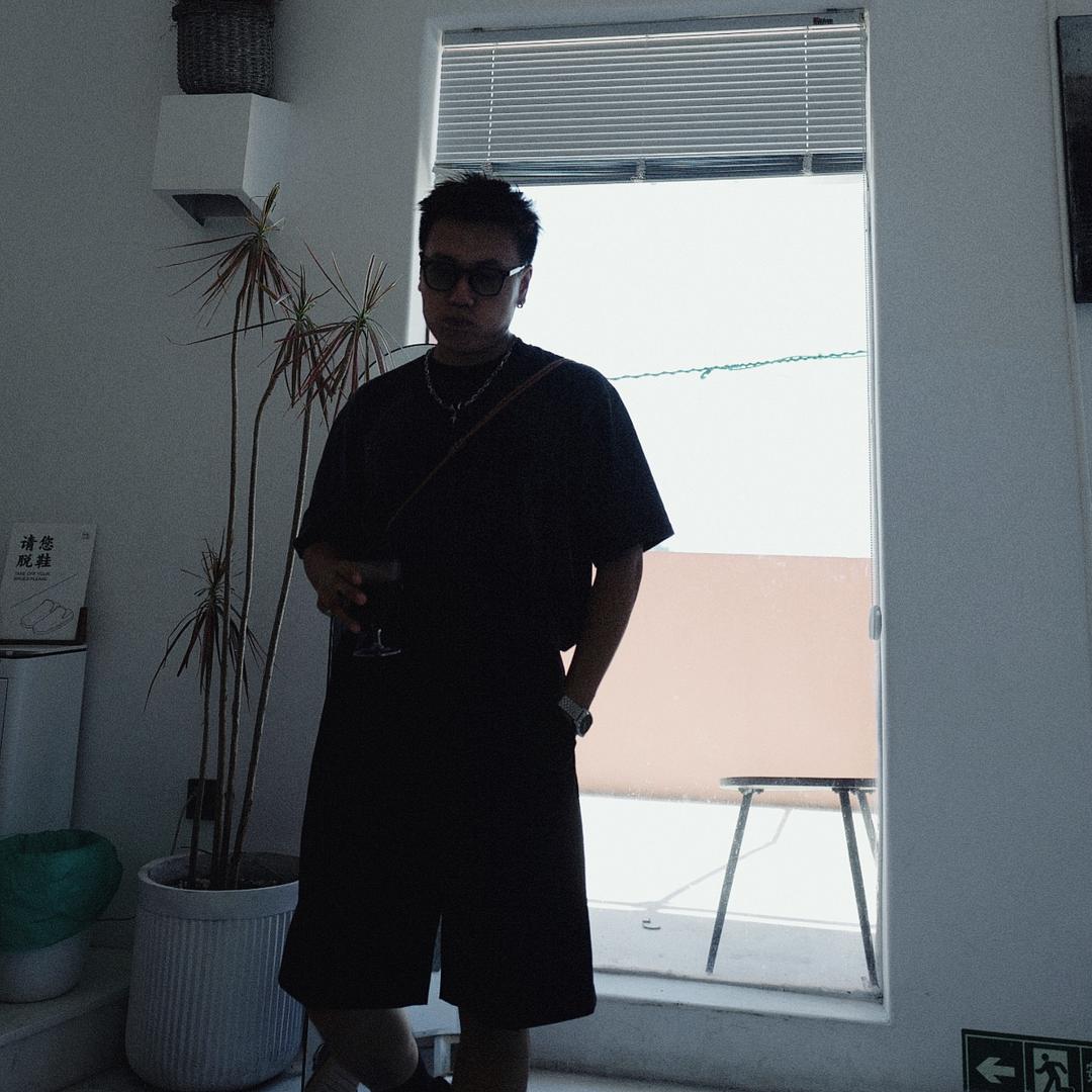 张鸿硕