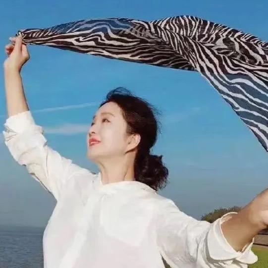 单身离异的芳芳