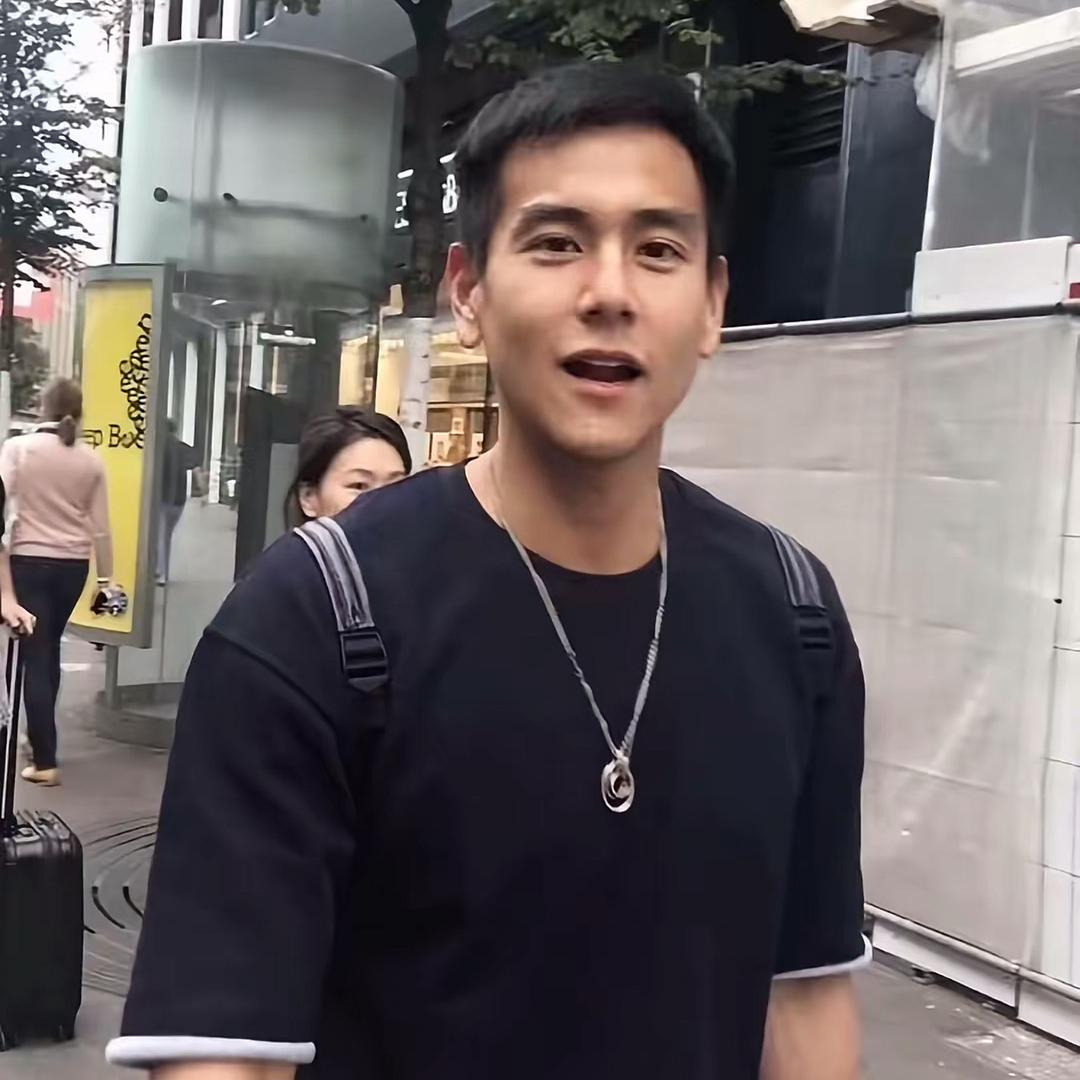 CHENxu.