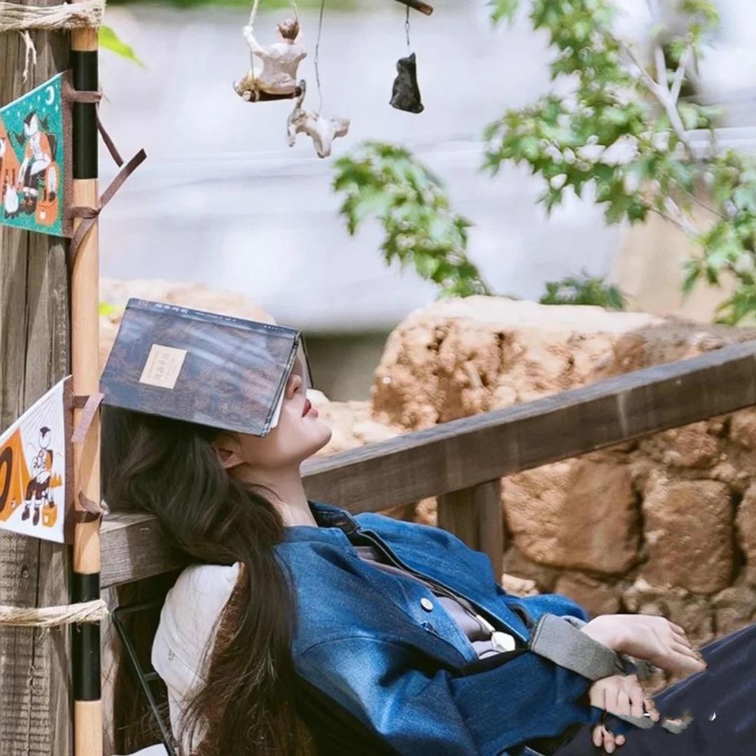 花花卷同学的头像