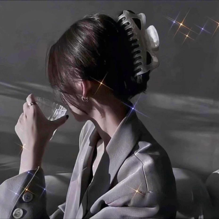 璐璐💋