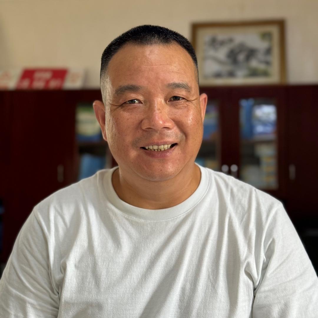 家隆鑫一次性用品工厂