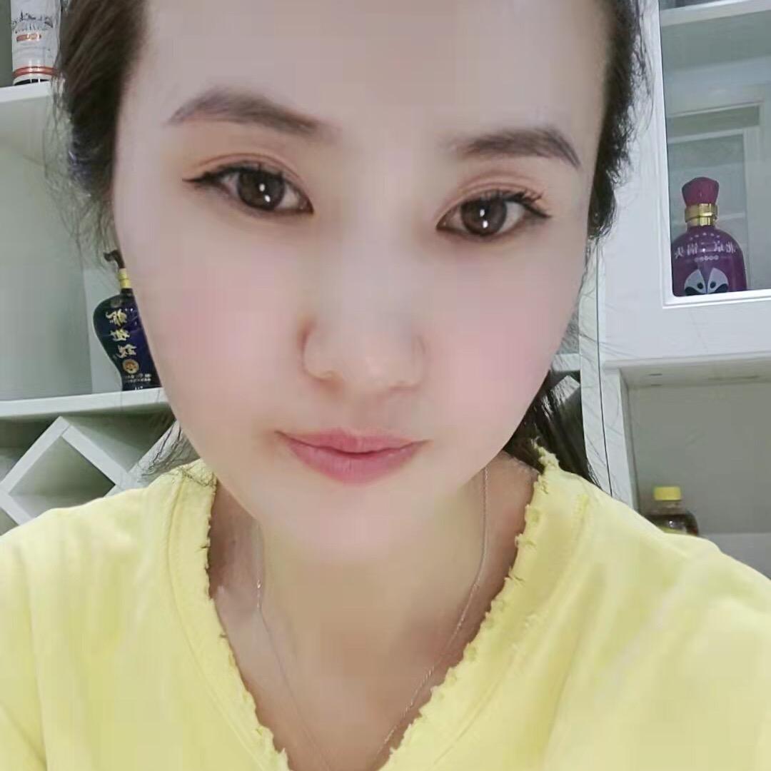 九妹 欧韩服饰高档女装店