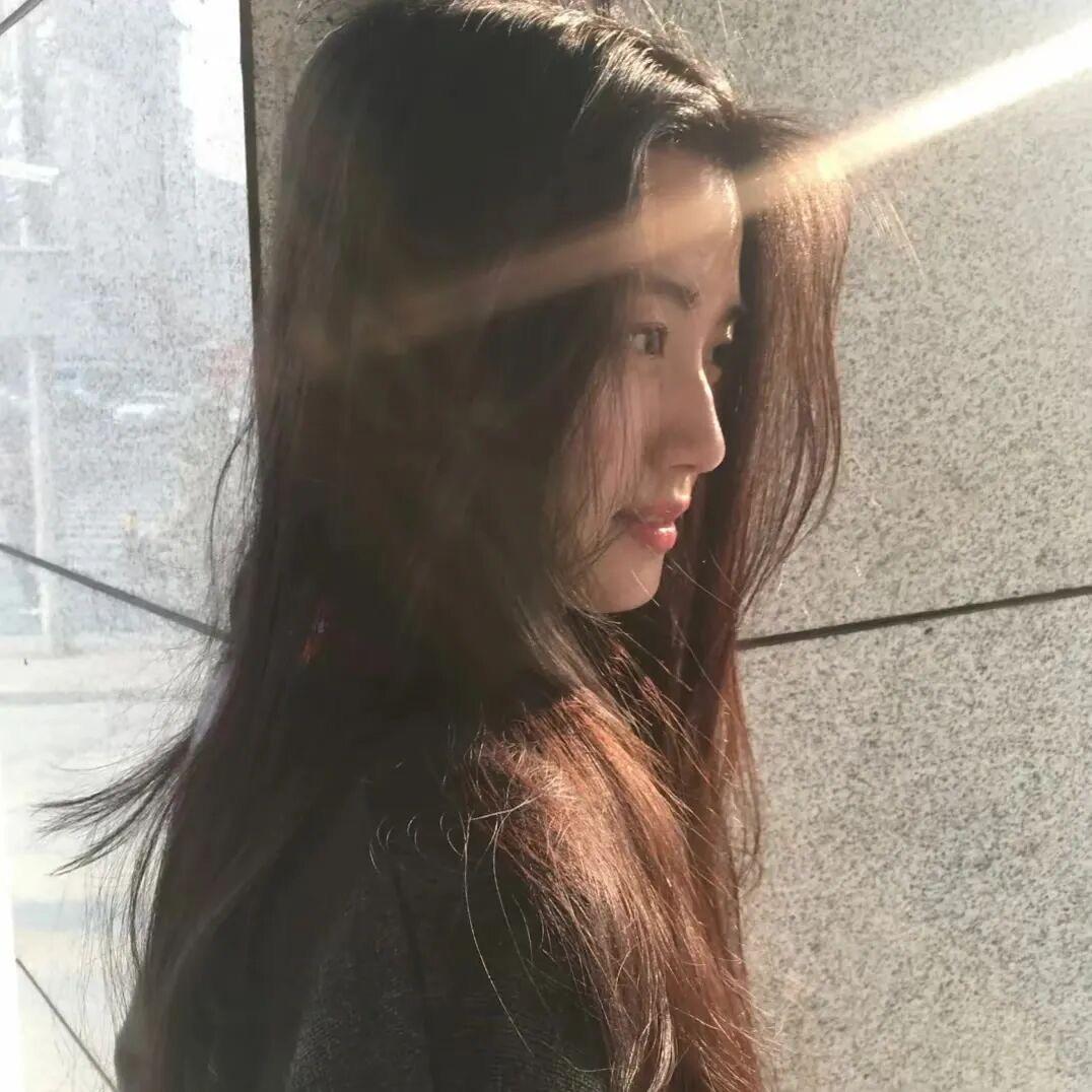 小酒窝在左边