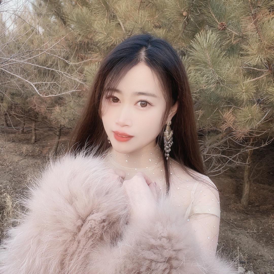 揽月🌙