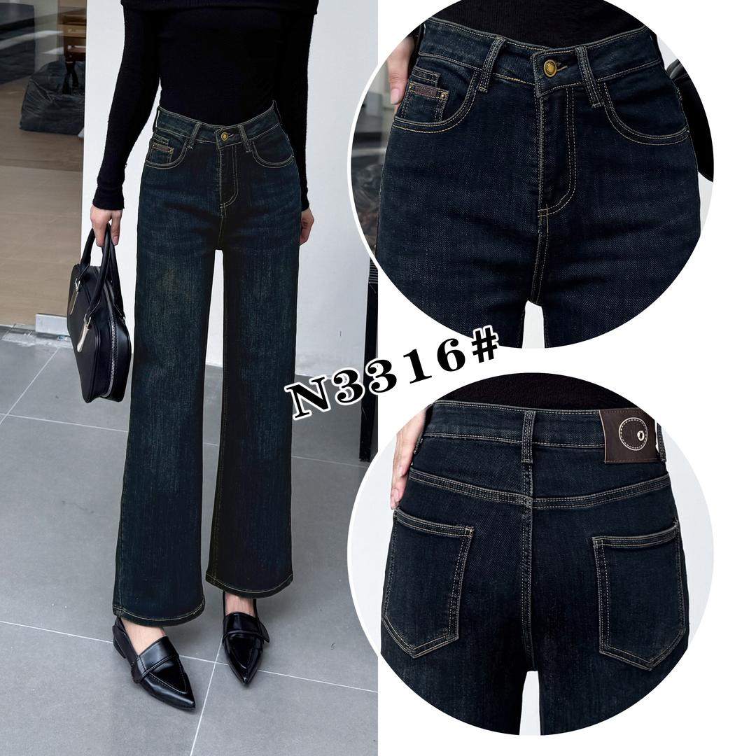 广西玉林亿琪莹女装牛仔工厂店