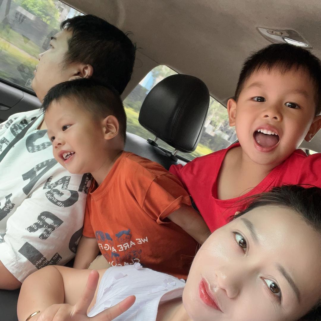 阳阳阳吖