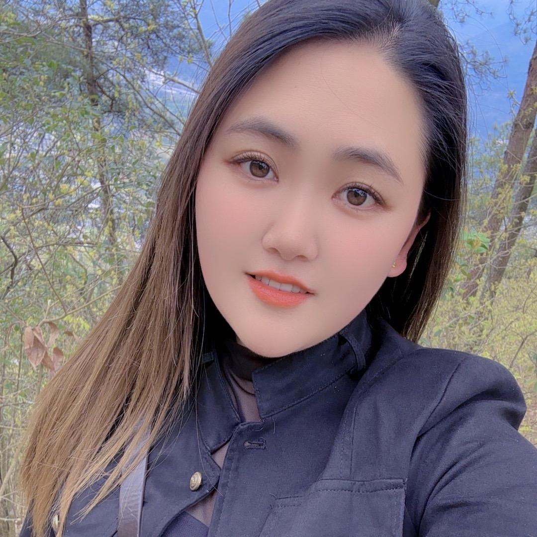 做礼仪的桃子🍑