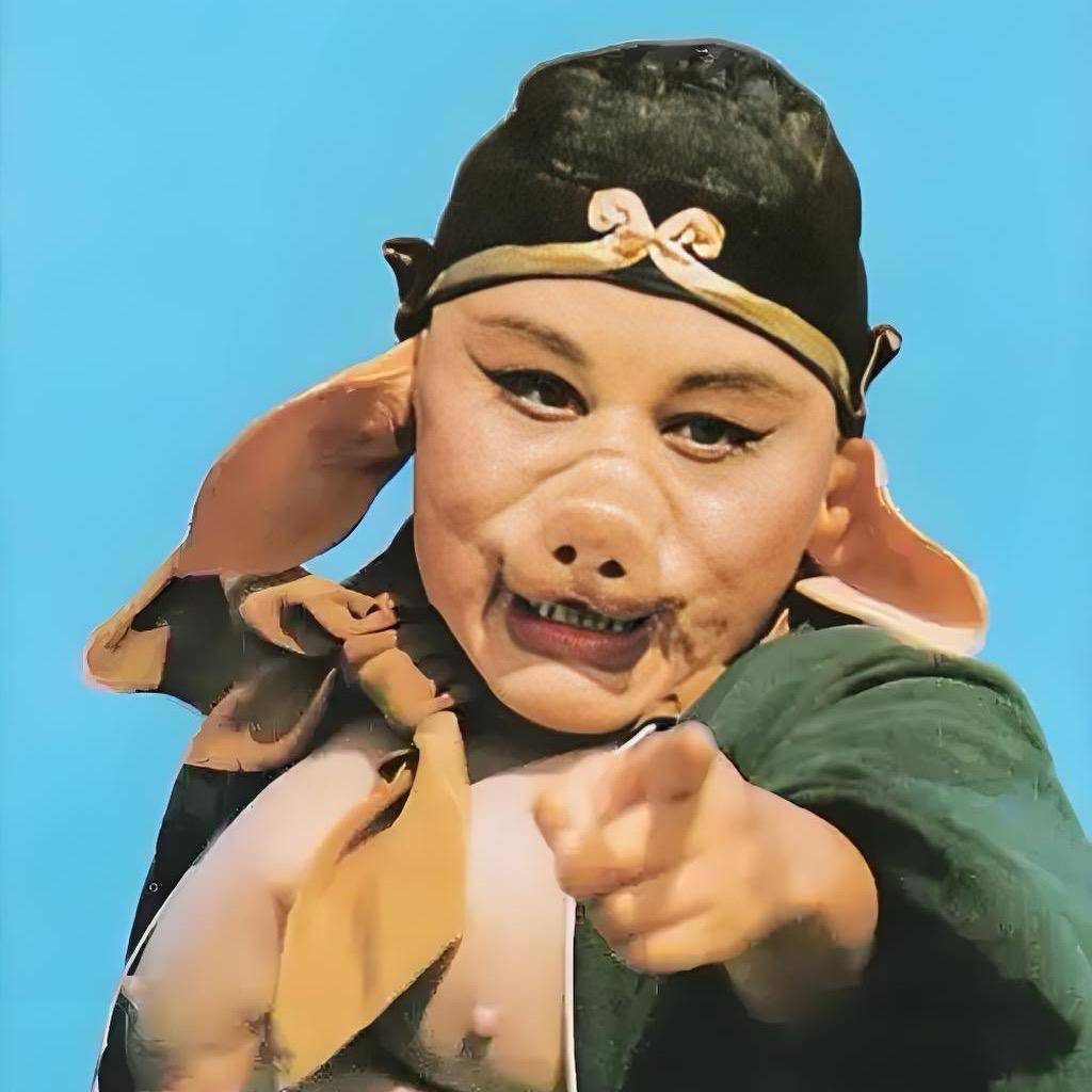 @老猪捡乒乓球