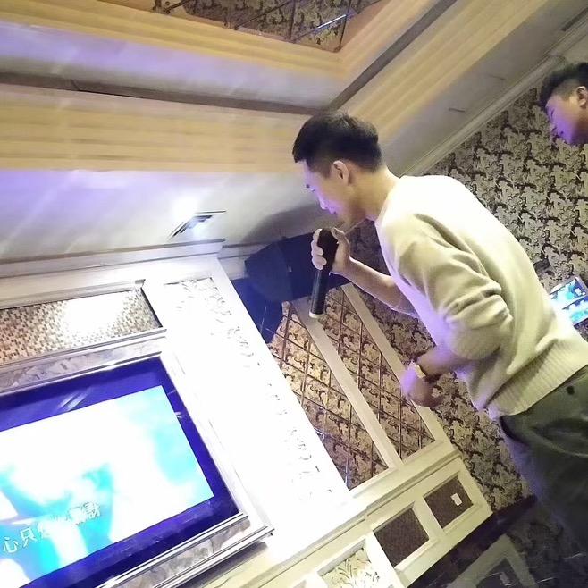 🐒 ₁ ₉ ₉ ₂Lin.-