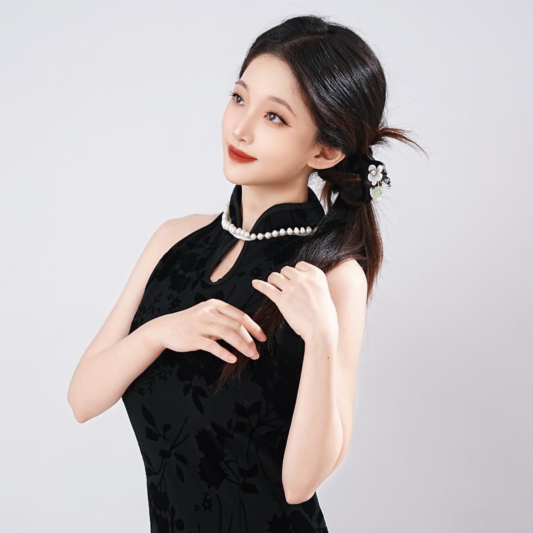 大妮的悲伤小猫