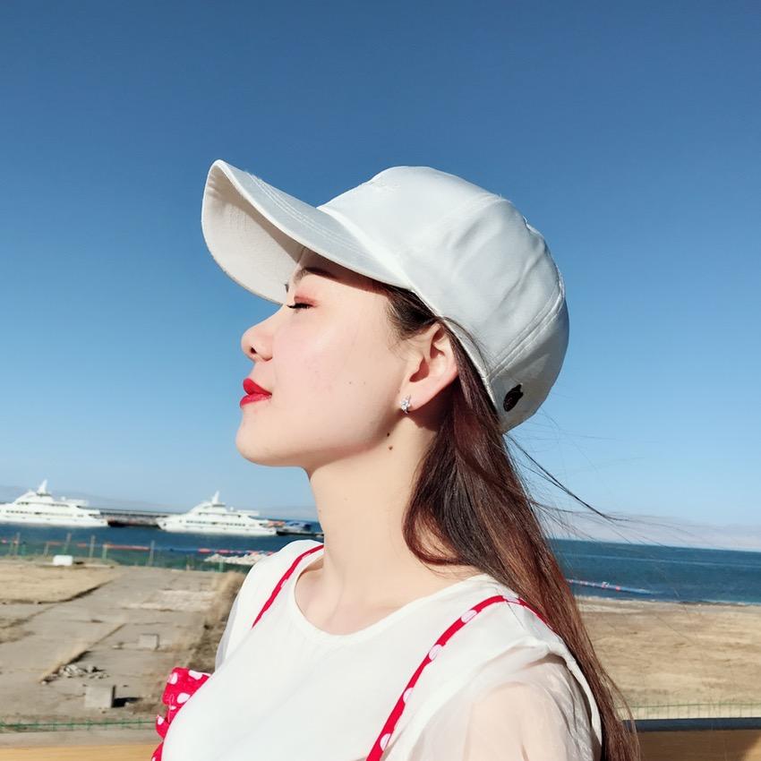红遍天服装店智唯女装