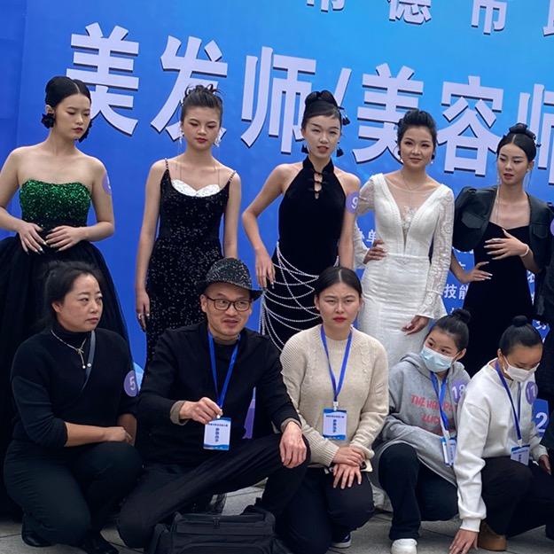 汉寿短发设计梅其文