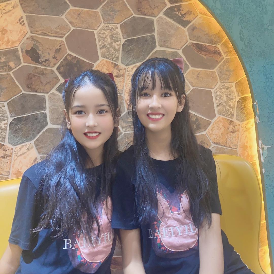 两个艾斯❣️
