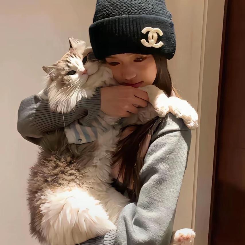 怡怡.