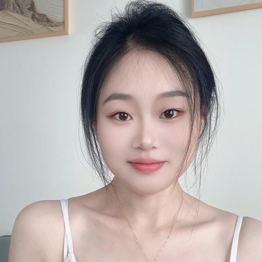 張君君.