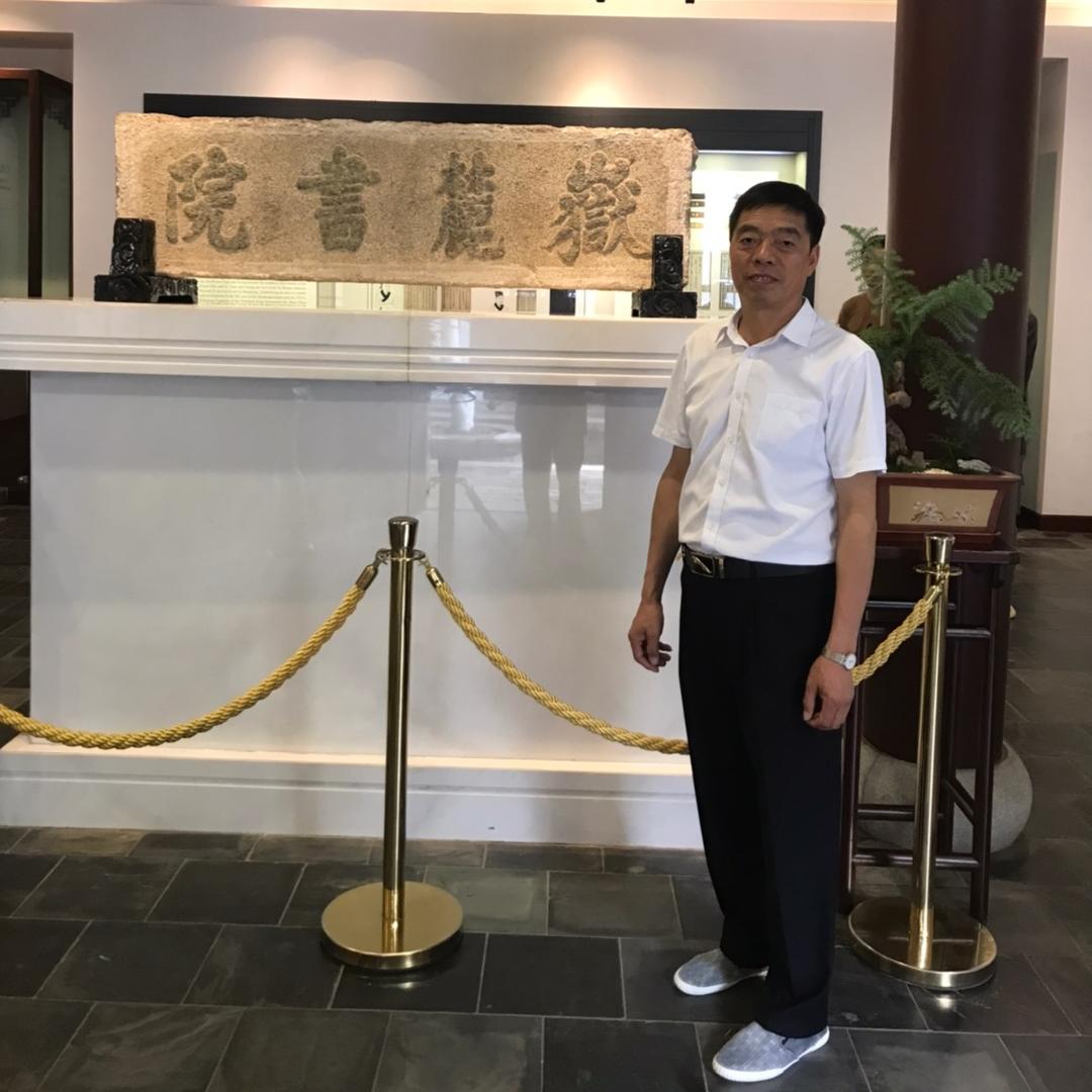 天下游子