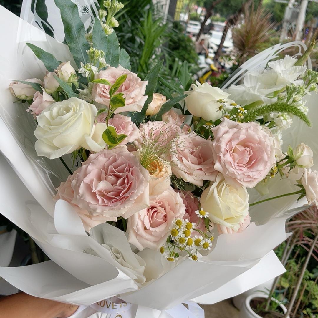 花里有话息县花卉店