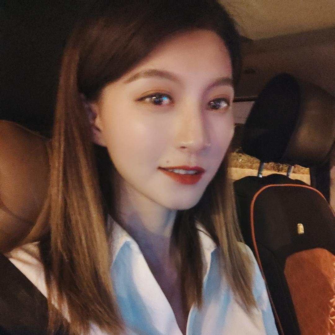 文小妞