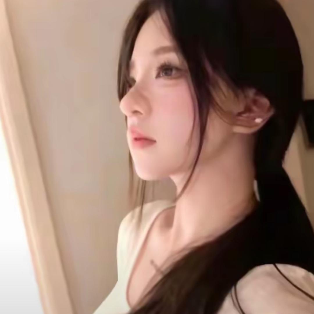 欣欣(露云兮）