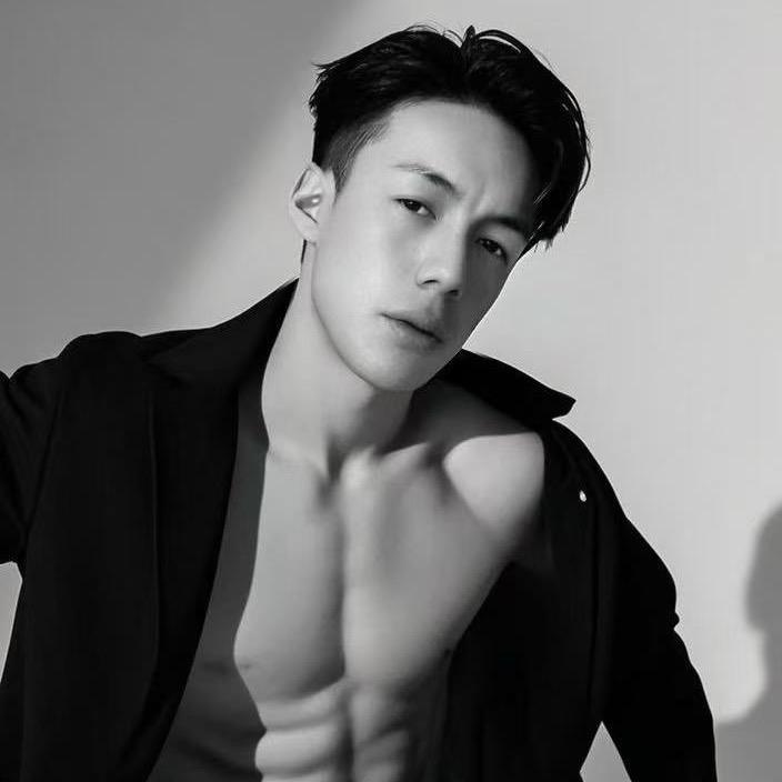 བསྟནའཛིན་