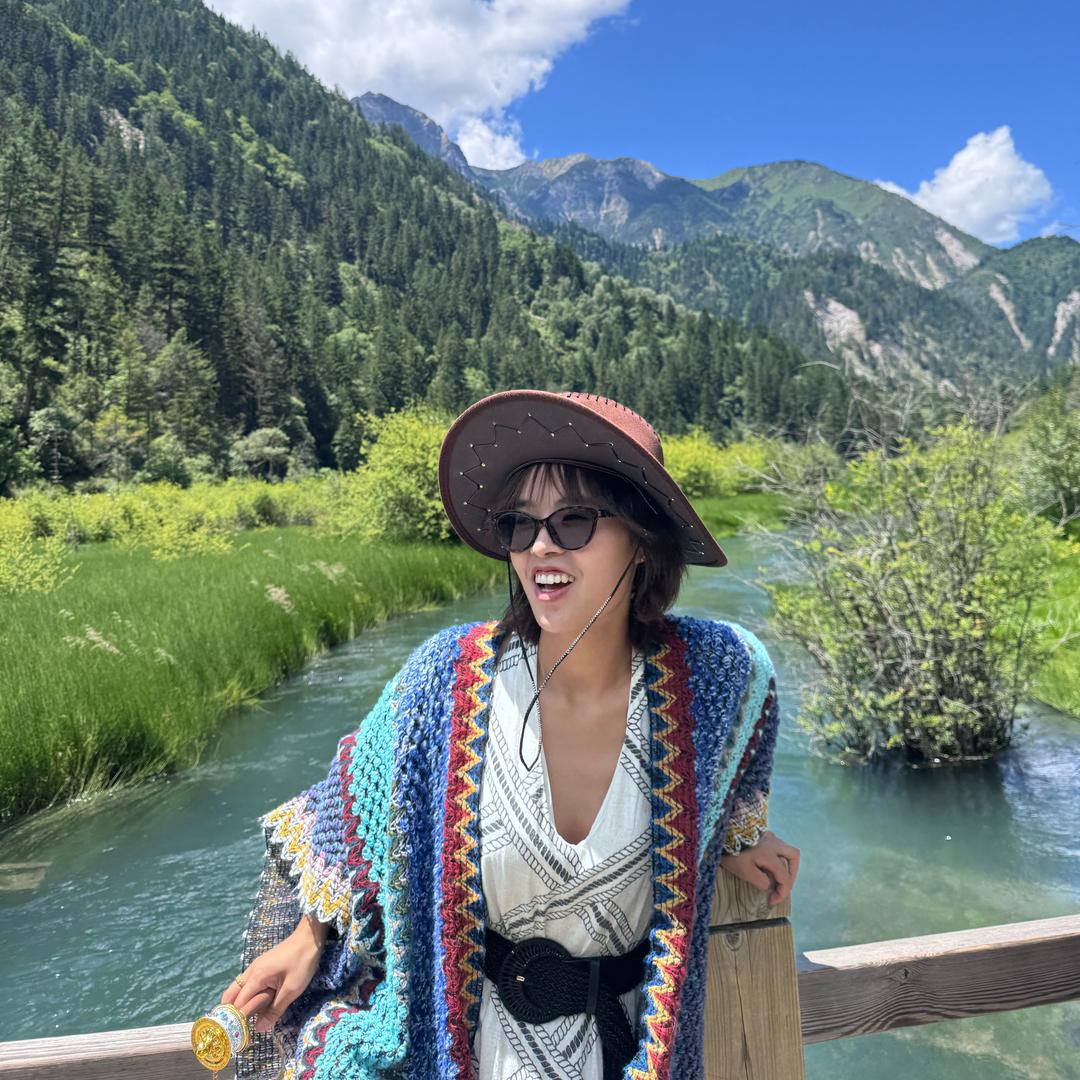 眉县素素烫发（元素）